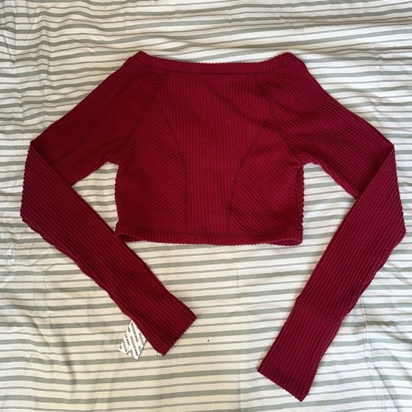 Urban Outfitters Red Out From Under Long Sleeve - Picture 3 of 3
